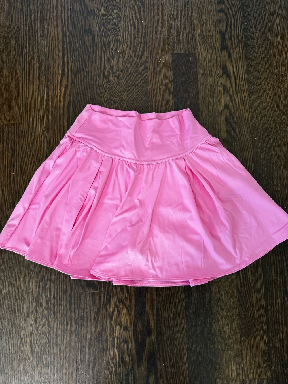 NWOT Gilly Hicks Athletic Pink Pleated Women's Skort